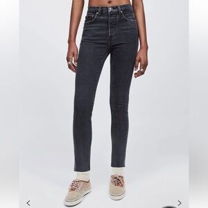 Re/Done Stretch High Rise Ankle Crop Raw Hem Black Jeans Size‎ 30